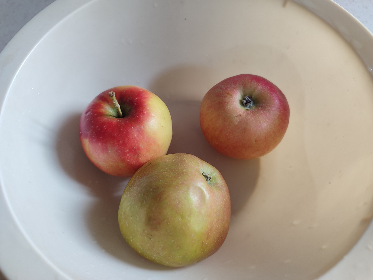 Самые простые яблоки.