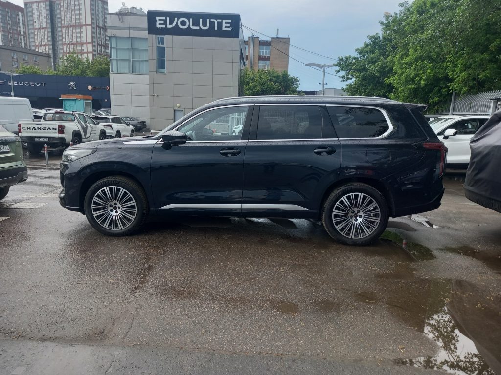 Exeed VX (гибрид).