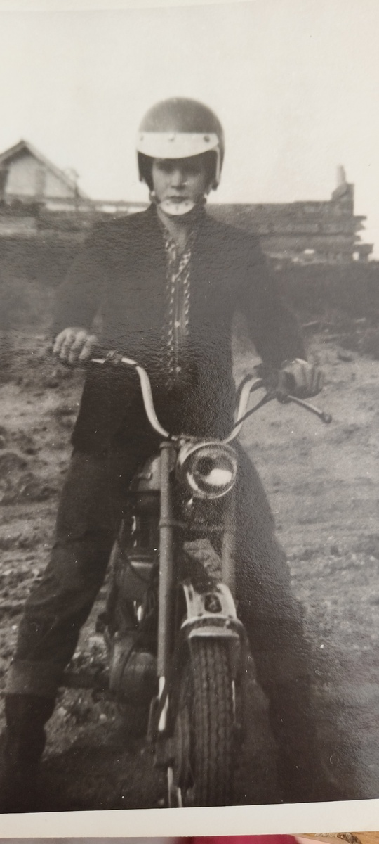 В этого вот)