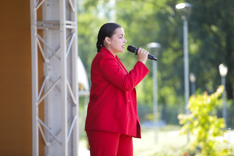    Встреча под названием "В сердце доблесть их храним" прошла в День флага в музее военной техники в парке Победы.