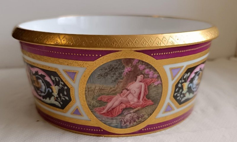 Фарфоровое ассорти: полоскательницы.