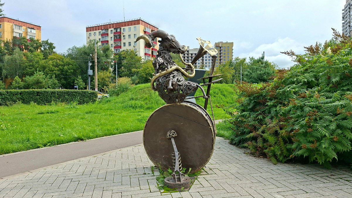 Скульптура «Овен»