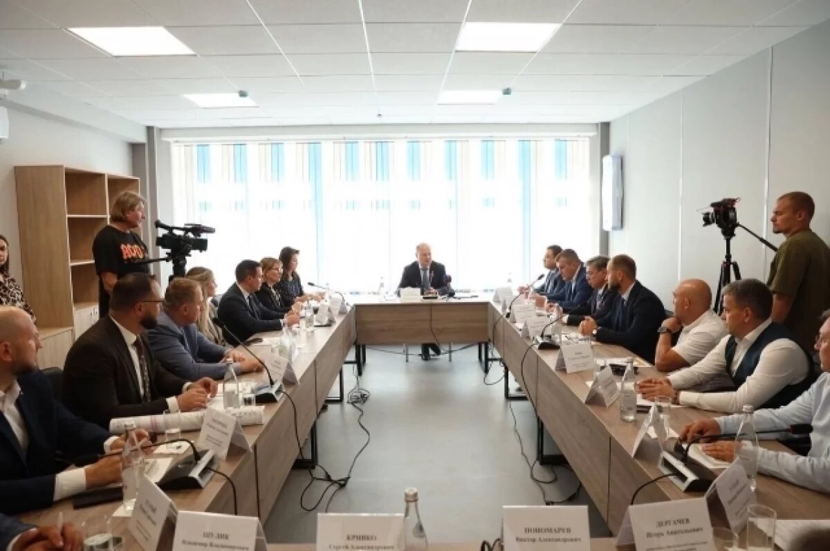    Глава Ростова решает проблему дороги к дому 25 на Королева