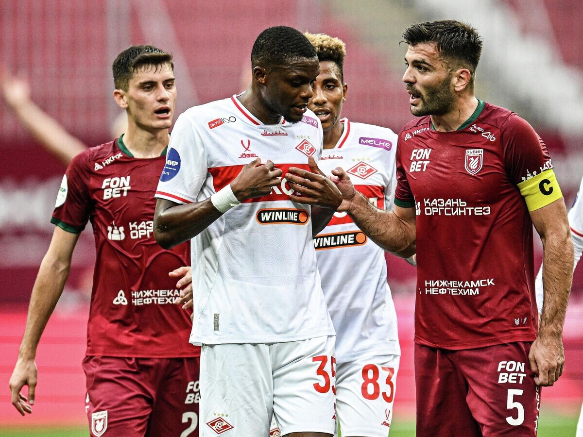    Эпизод матча "Рубин" - "Спартак"© РИА Новости / Максим Богодвид