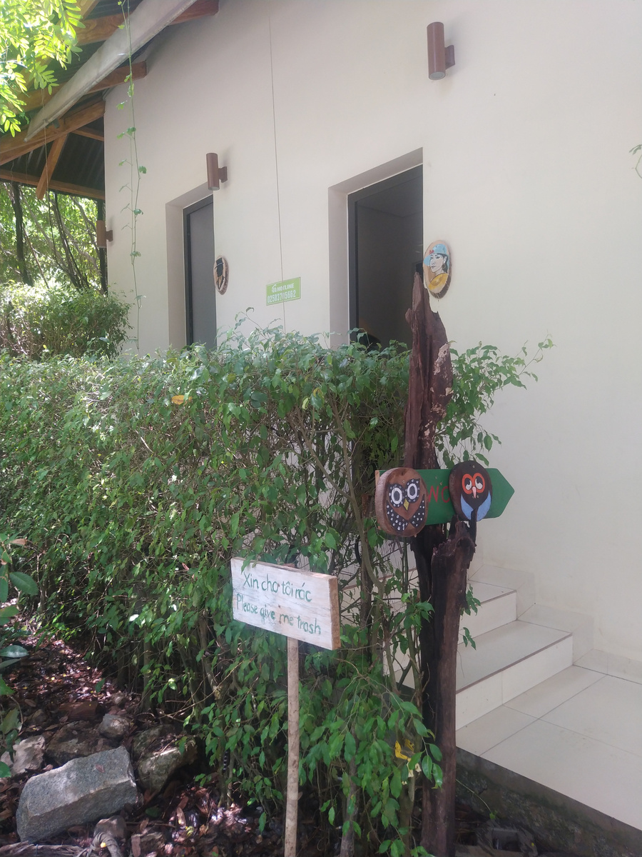 На водопадах Ба Хо с инфраструктурой полный порядок