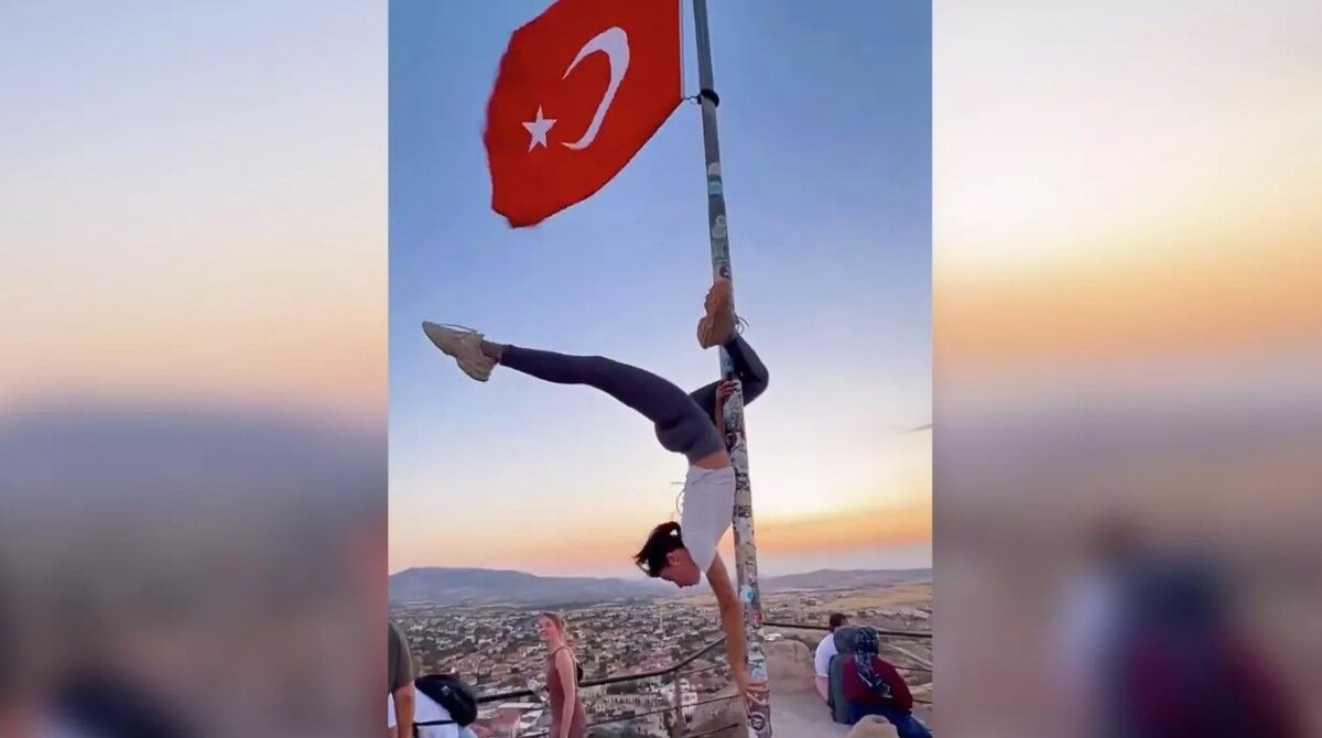     / Источник: Кадр из видео