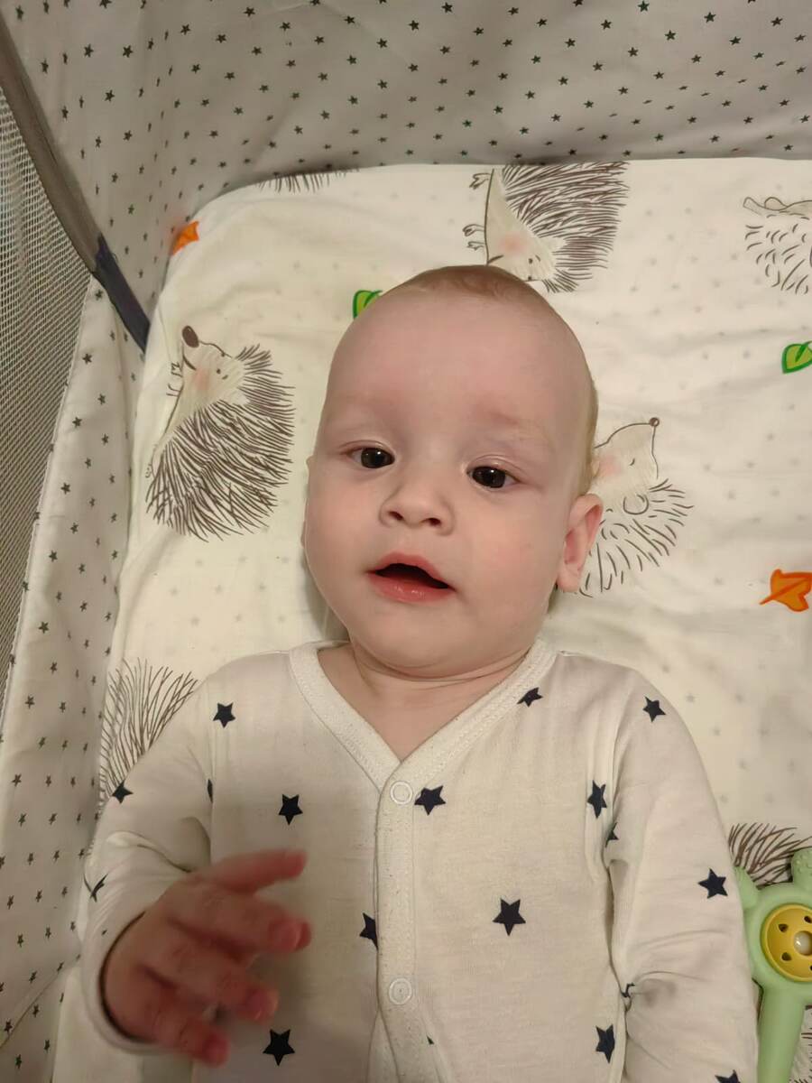 Василий Евгеньевич, 7 месяцев, в семье 2 месяца