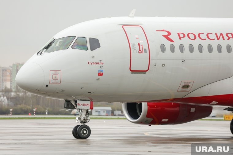  Десятки задержанных рейсов на фоне угрозы атак БПЛА: что происходит в аэропорту Пулково  📷
