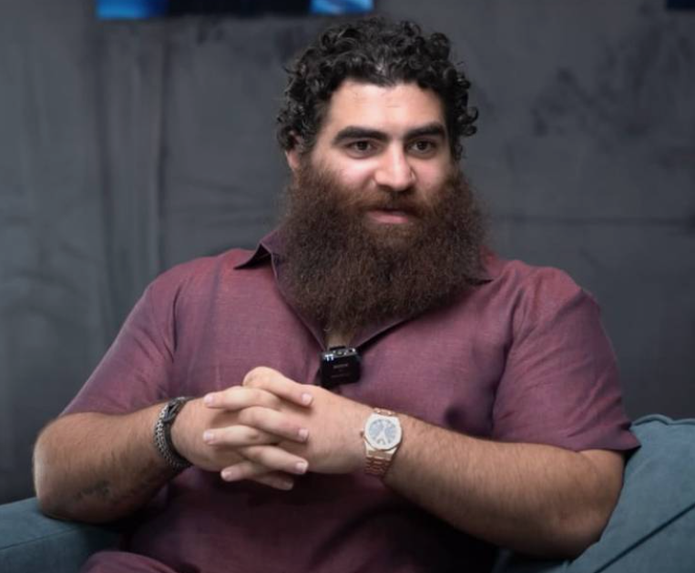 скриншот из видео