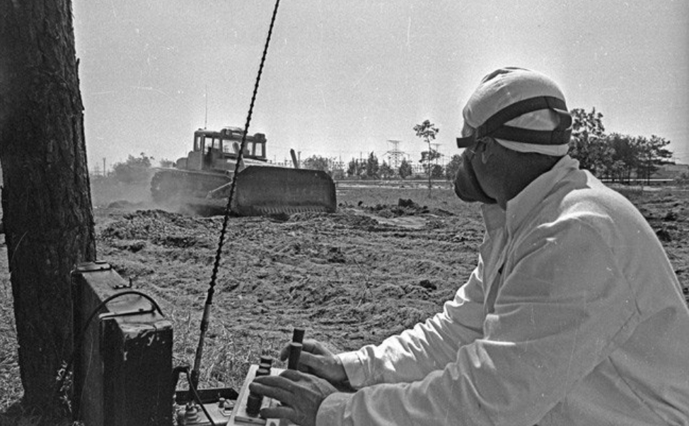 Бульдозер ДЭТ‑250