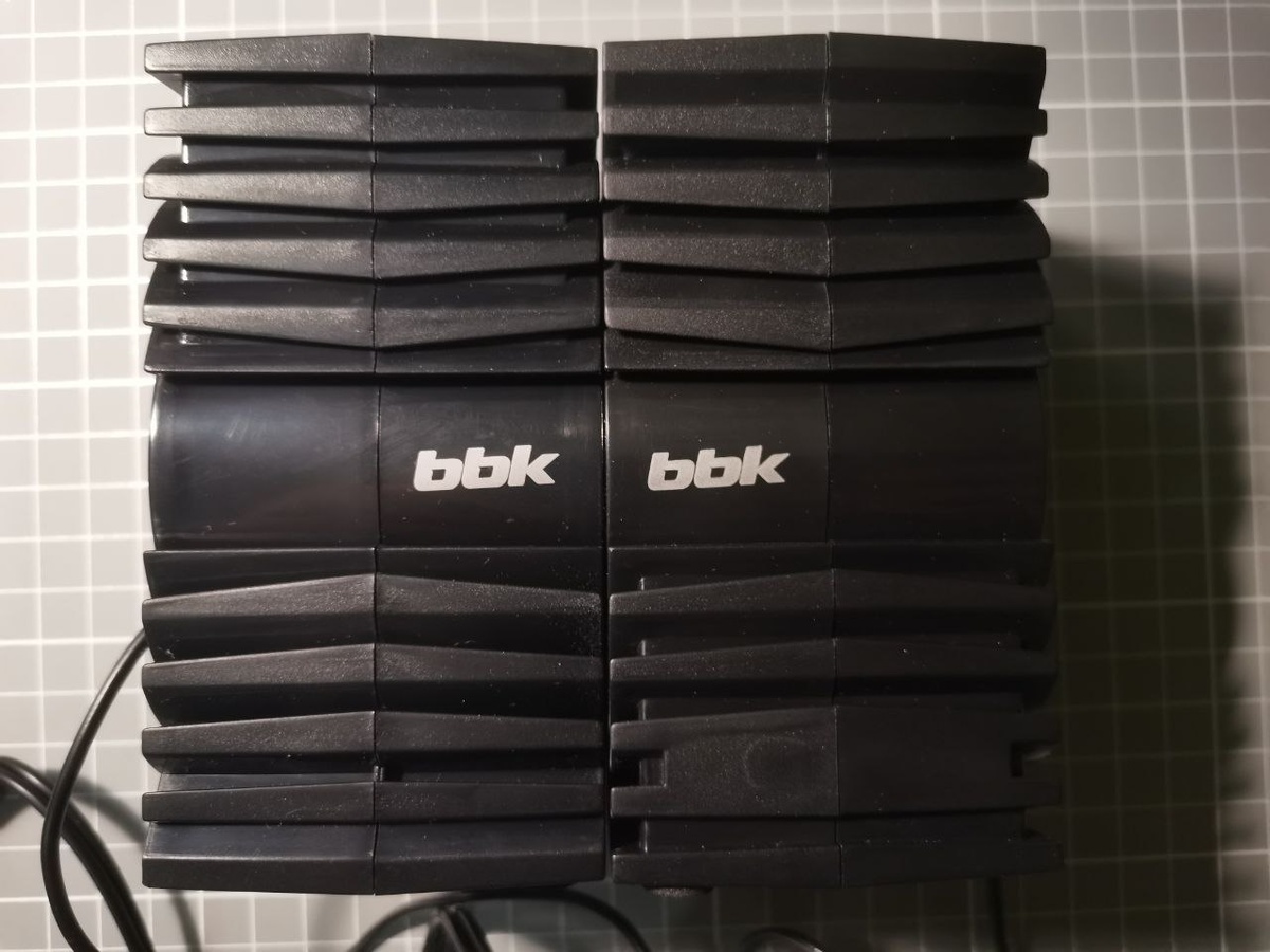 Колонки ВВК сбоку