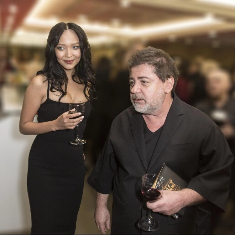 Александр Цекало и Дарина Эрвин в 2019 году📷
