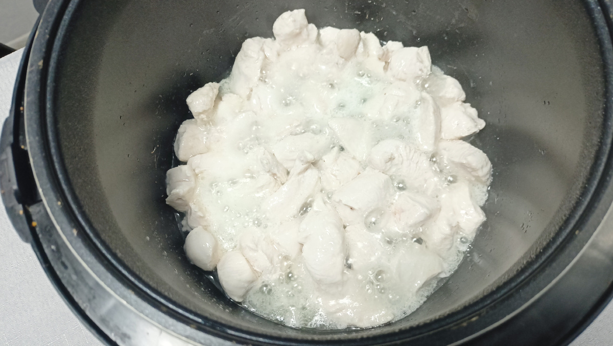 Жарим куриное филе для плова