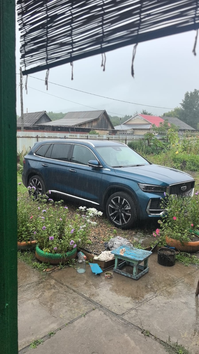 Сразу спойлер: привезти у меня всё же получилось, но не без приключений. Вот моя малышка.