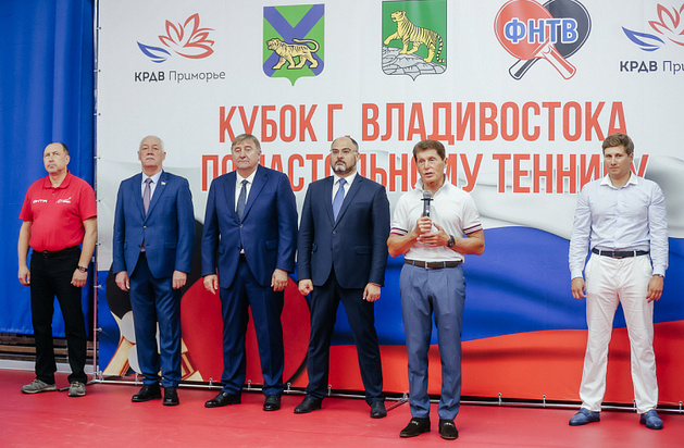     Во Владивосток на кубок по настольному теннису приедут спортсмены из 25 регионов фото: пресс-служба правительства