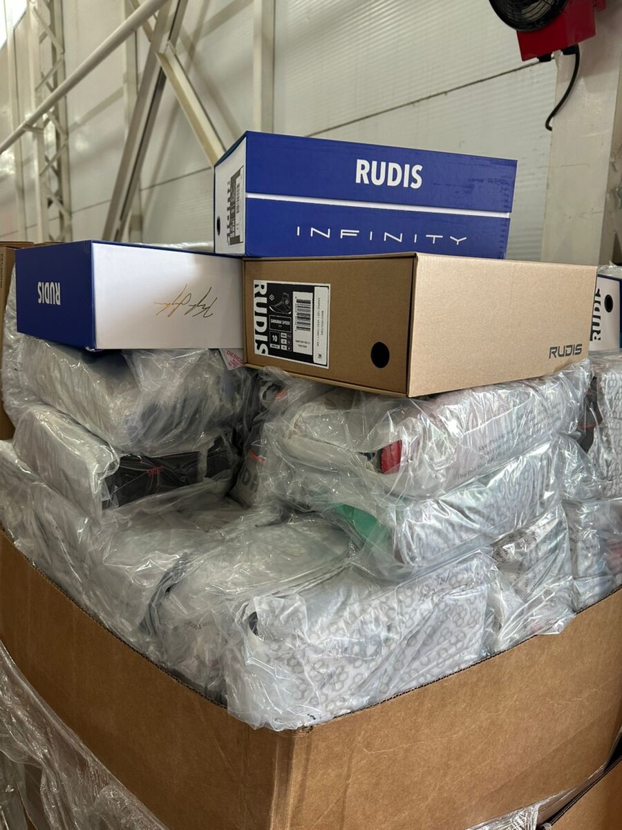 Консолидация посылок в США на складе