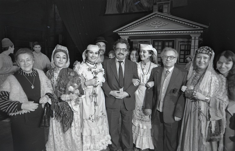 «Он как творческий человек был очень гибким. После бури, туфана («туфан» в переводе с татарского — «всемирный потоп») мог услышать режиссера и переделать под него и артистов. Туфан-абый был житейски мудрым человеком, тружеником»
Фото: Владимир Зотов