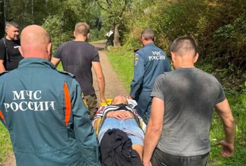 В Белокурихе спасли женщину с травмой позвоночника