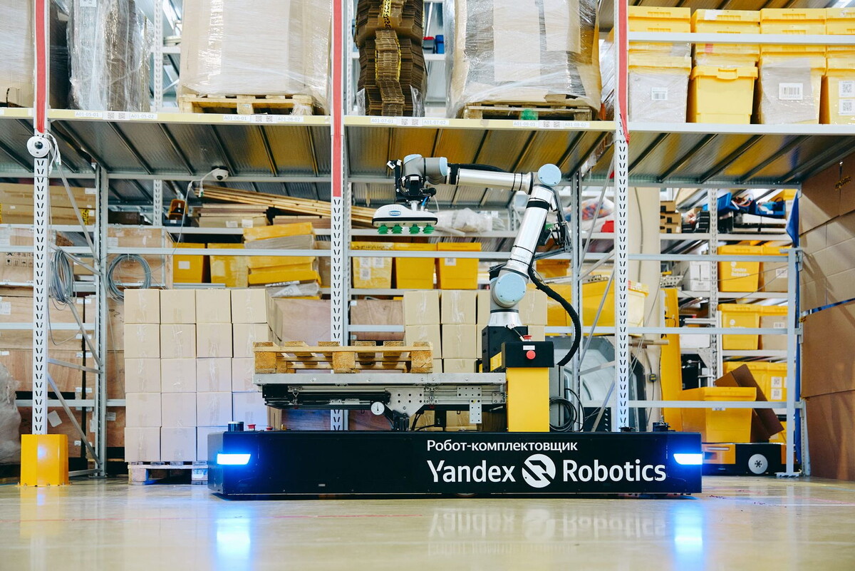   Прототип робота-комплектовщика