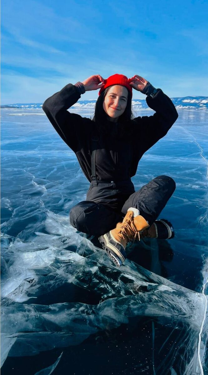 Якутия поразила меня своим гостеприимством: люди здесь простые, добрые и очень дружелюбные. Природа впечатляет своей красотой и суровостью. Кстати, мороз здесь совсем не такой, как я ожидала! он коварно мягкий и незаметный.

Я поделюсь с вами рекомендациями по экипировке, основанными на моем опыте прошлого года. Если я, горячая кавказская девушка, не замерзла, то, думаю, и большинству моих путешественников Якутия тоже будет по плечу!
с удовольствием отправлюсь в этот регион уже в третий раз!