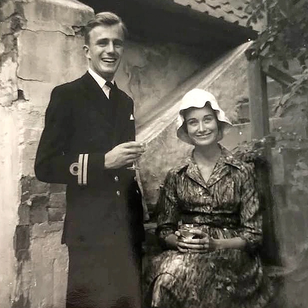 родители Кристин Скотт Томас в 1959 году. Архивное фото из аккаунта Кристин Скотт Томас в социальных сетях