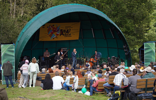 Как возле Твери прошел VIII Международный фестиваль «Джаз-пленэр в Домотканово»