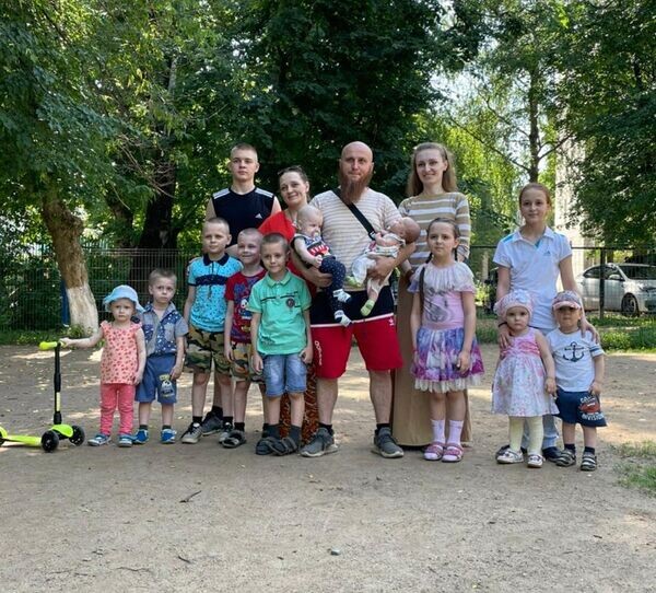 Семья Сухова 