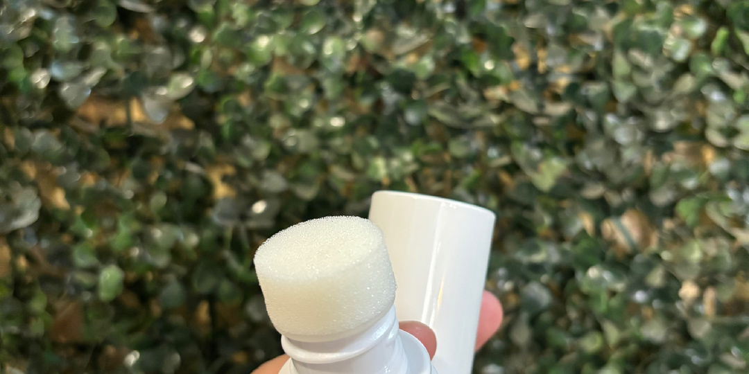 Как пользоваться белой краской для обуви