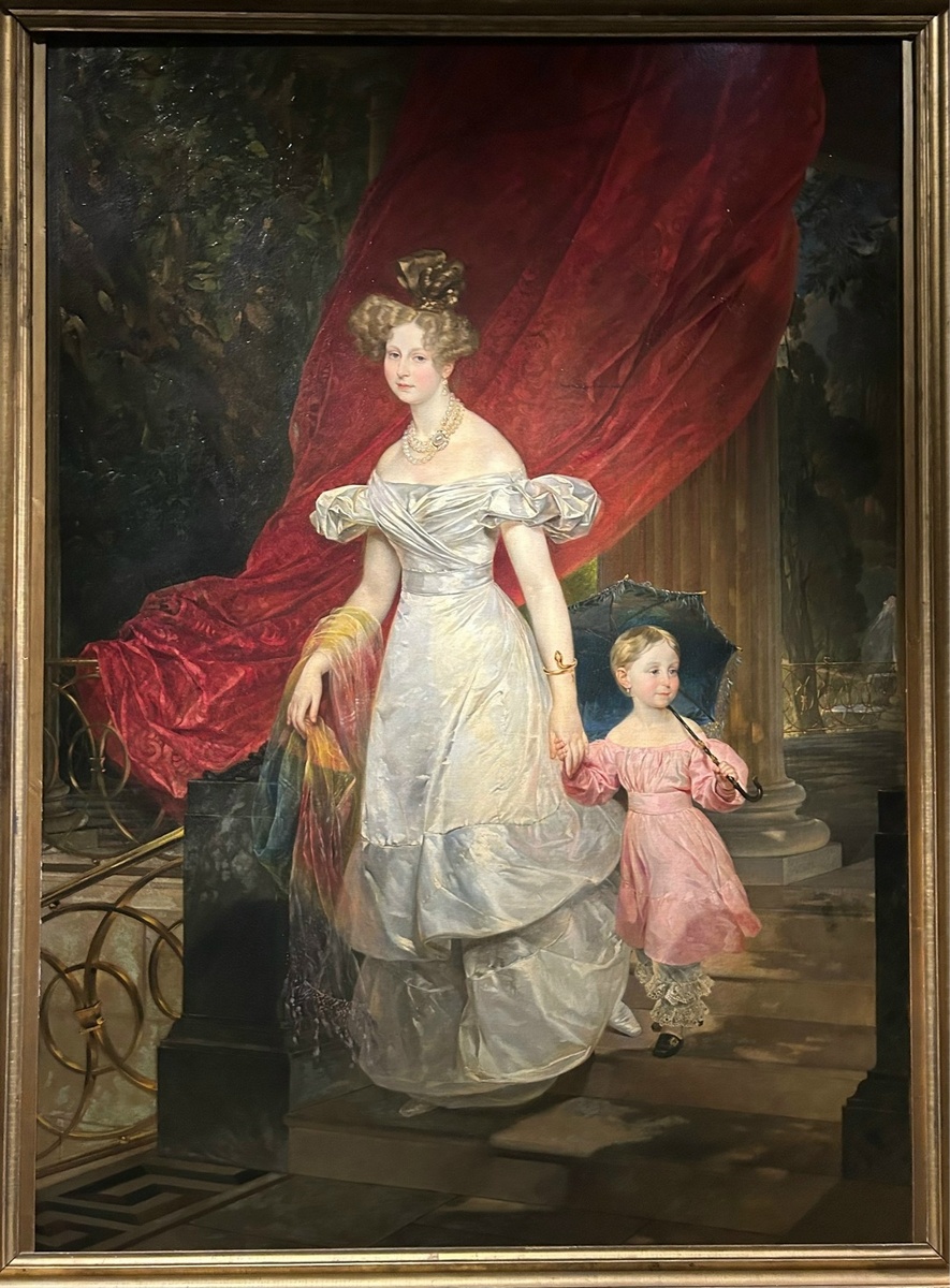 Создать карусельКарл Брюллов. Портрет великой княгини Елены Павловны с дочерью Марией. 1830. Русский музей в Петербурге.