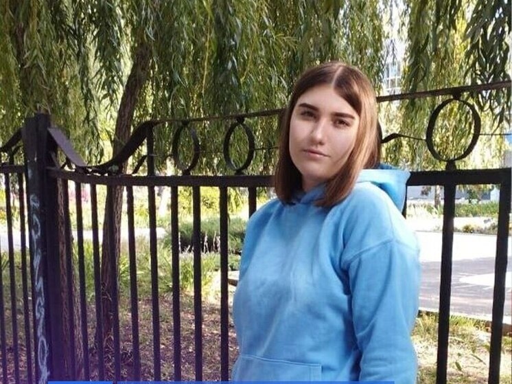     Белгородка стала тренером по плаванию благодаря соцконтракту, фото: t.me/vkutomanov