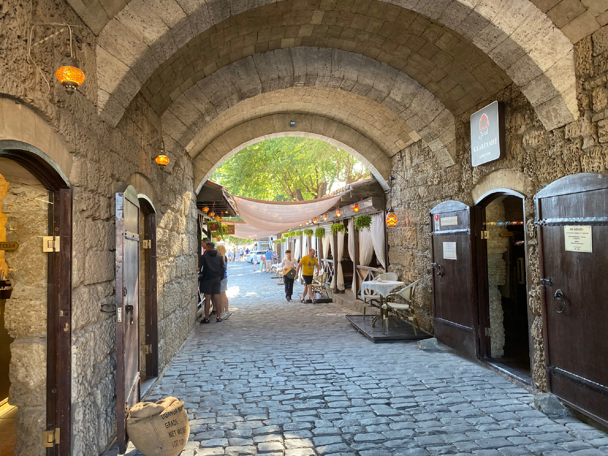 Этно-комплекс Джеваль, Одур Базар Къапысы