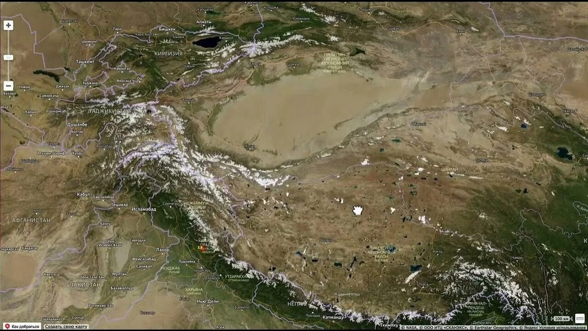 Пустыня Такла-Макан (вид из космоса)