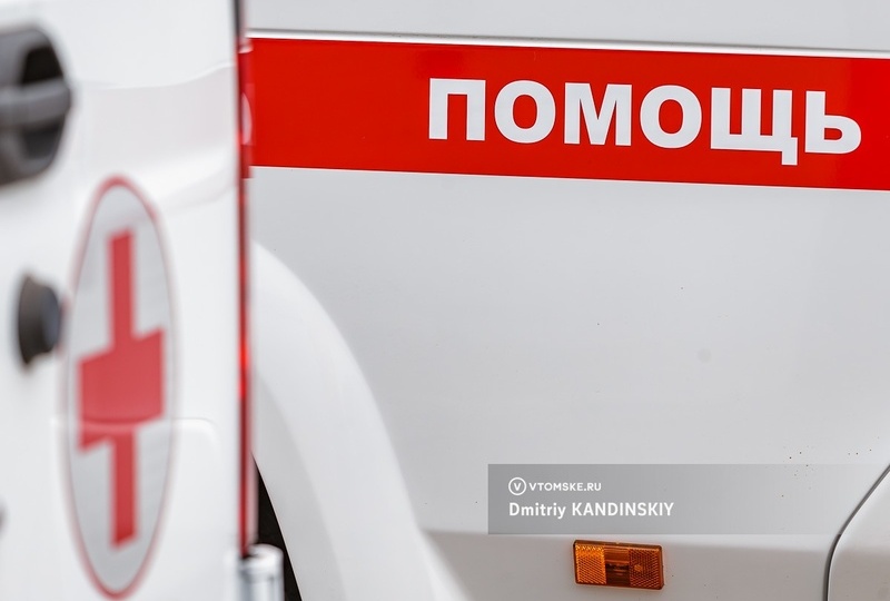 Пьяный водитель без прав врезался в мост в Томской области