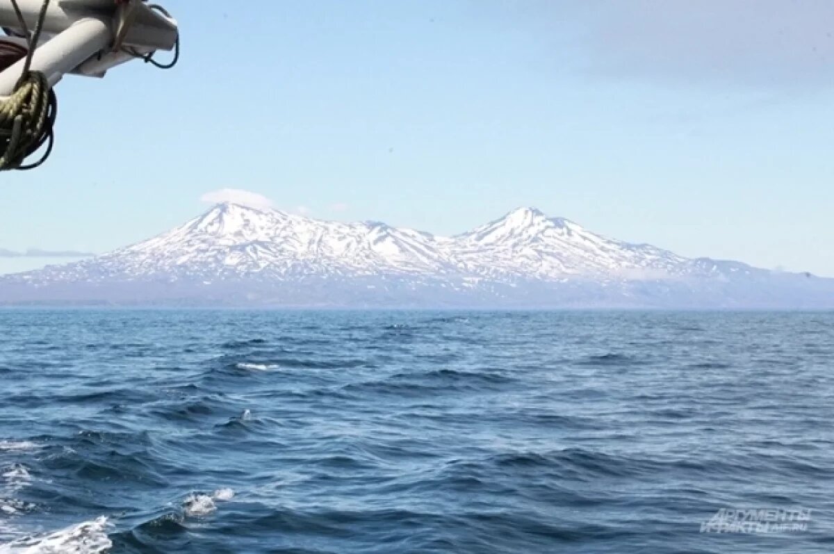    Четверо петербуржцев пропали во время похода к вулкану на Курилах