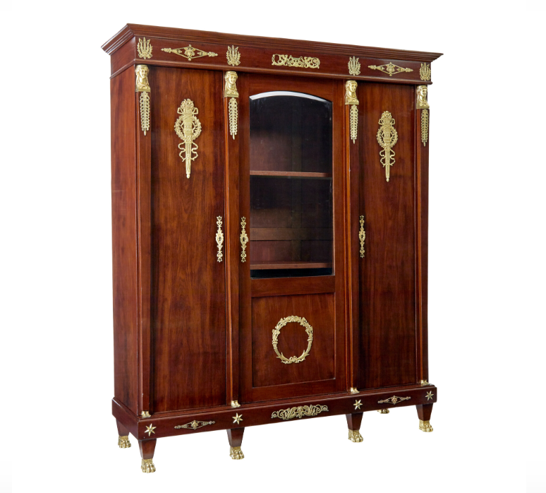 Шкаф в стиле ампир