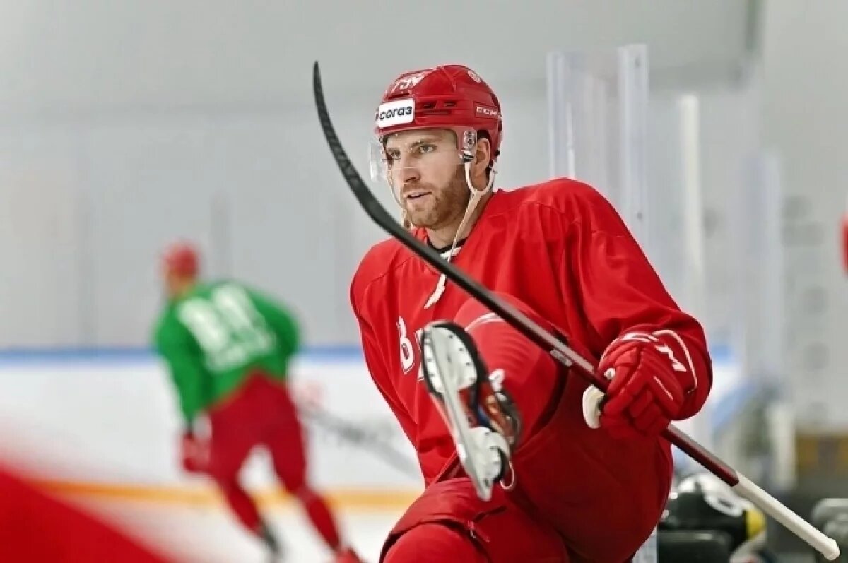    Канадский защитник ЦСКА Джереми Рой хочет получить российское гражданство