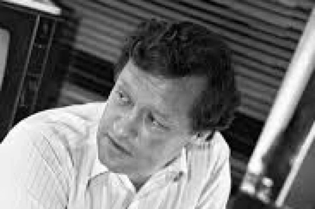    Экс-ведущий программы «Вести» Юрий Ростов умер в США