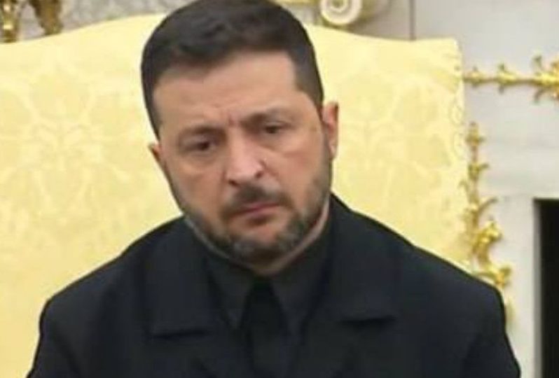 Запад подталкивает Зеленского к капитуляции: Украина дошла до точки, когда невозможно не признать поражение