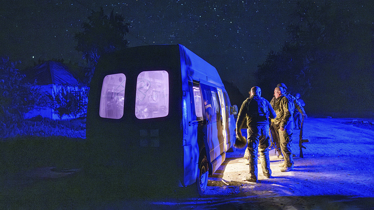   Evgeniy Maloletka / AP