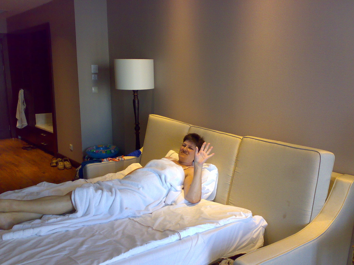 Няня Валя. Отель в Турции. Взяли ее с собой на отдых. 2014 год.