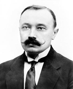 Миколас Слежавичюс