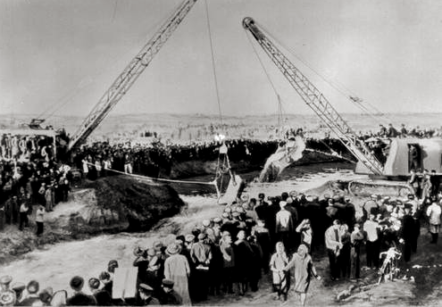 Строительство Туркестанского канала