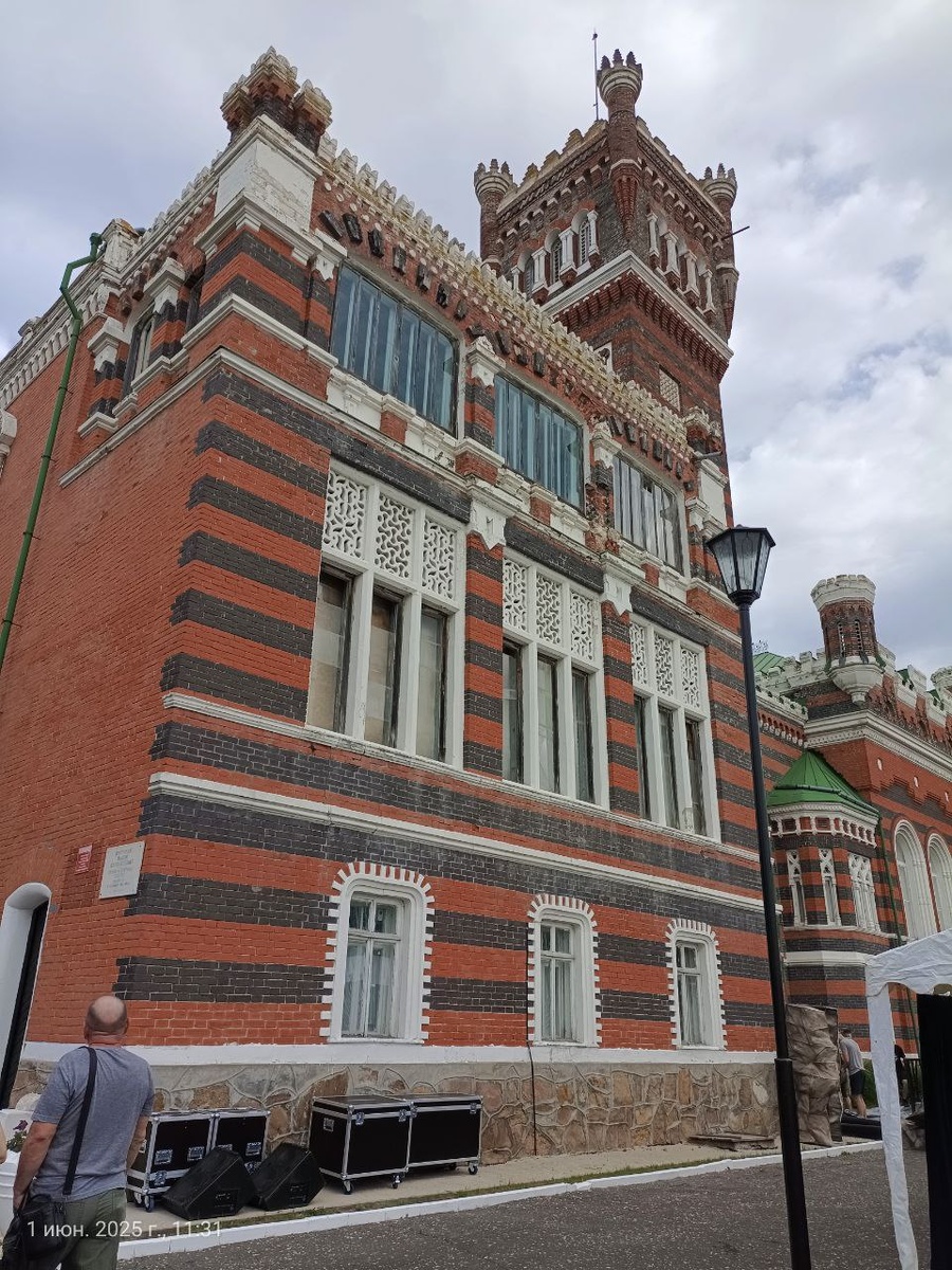 фото атвора