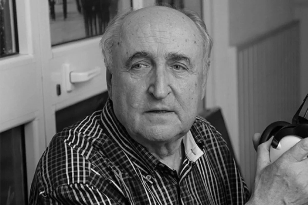    Умер режиссер Усков, снявший «Тени исчезают в полдень» и «Вечный зов»