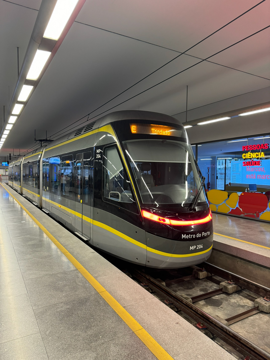 Метротрам в Порту, Португалия. Фото: авторское.