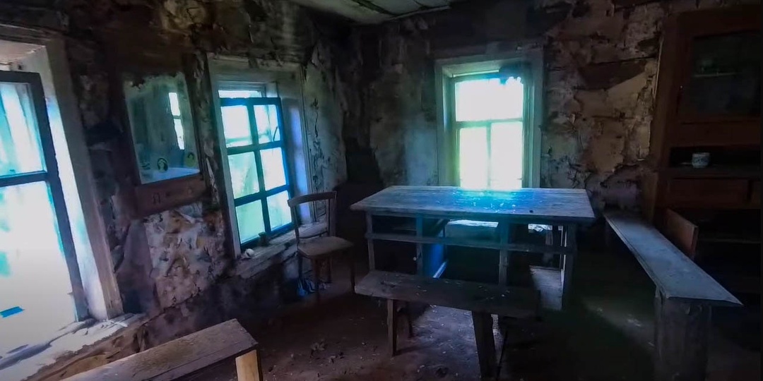 Голубое платье на окне: репортаж из забытой деревни Нижегородчины