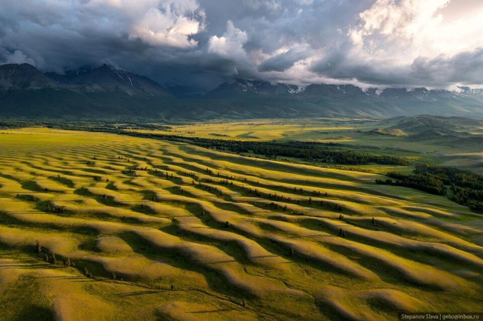    Гигантская рябь течения в Кош-Агачском районе. Источник: t.me/slavastepanov