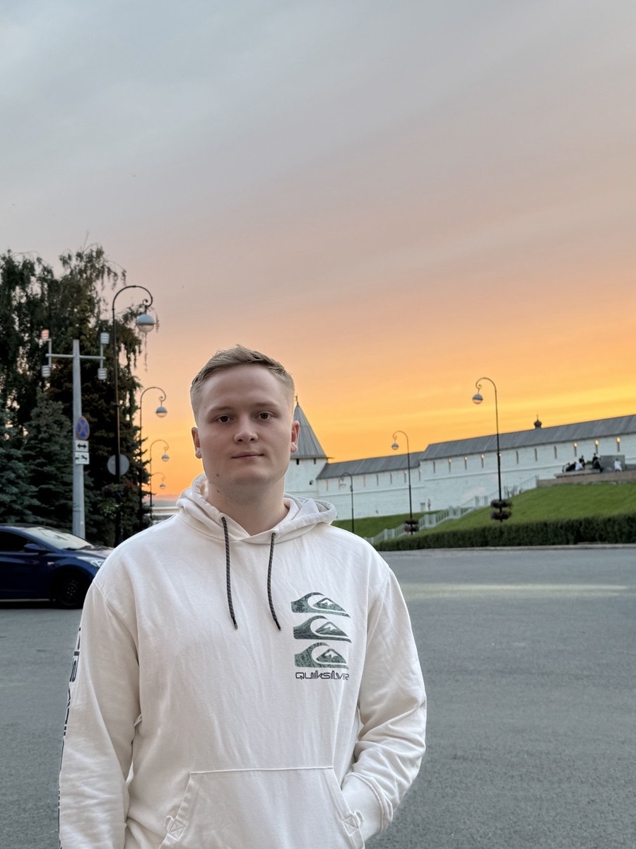 Это я - Данил!