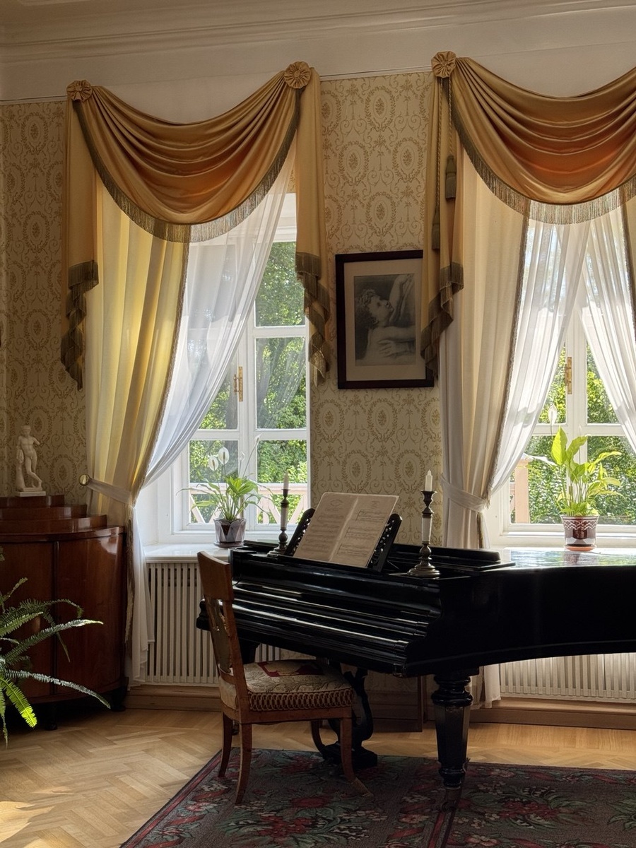 Интерьеры усадьбы