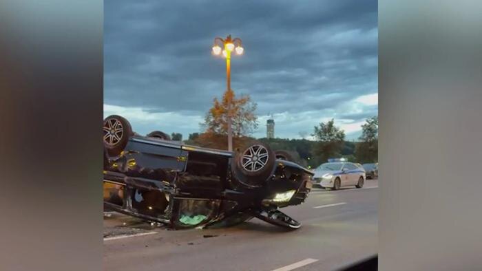 Обложка © SHOT